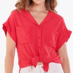 DEAR JOHN DENIM CALI TIE FRONT SHIRT HIBISCUS (RED), SIZE M